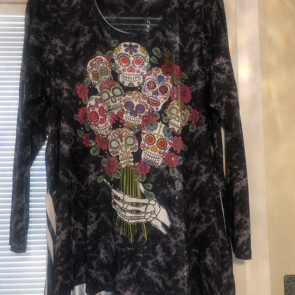 Skull top